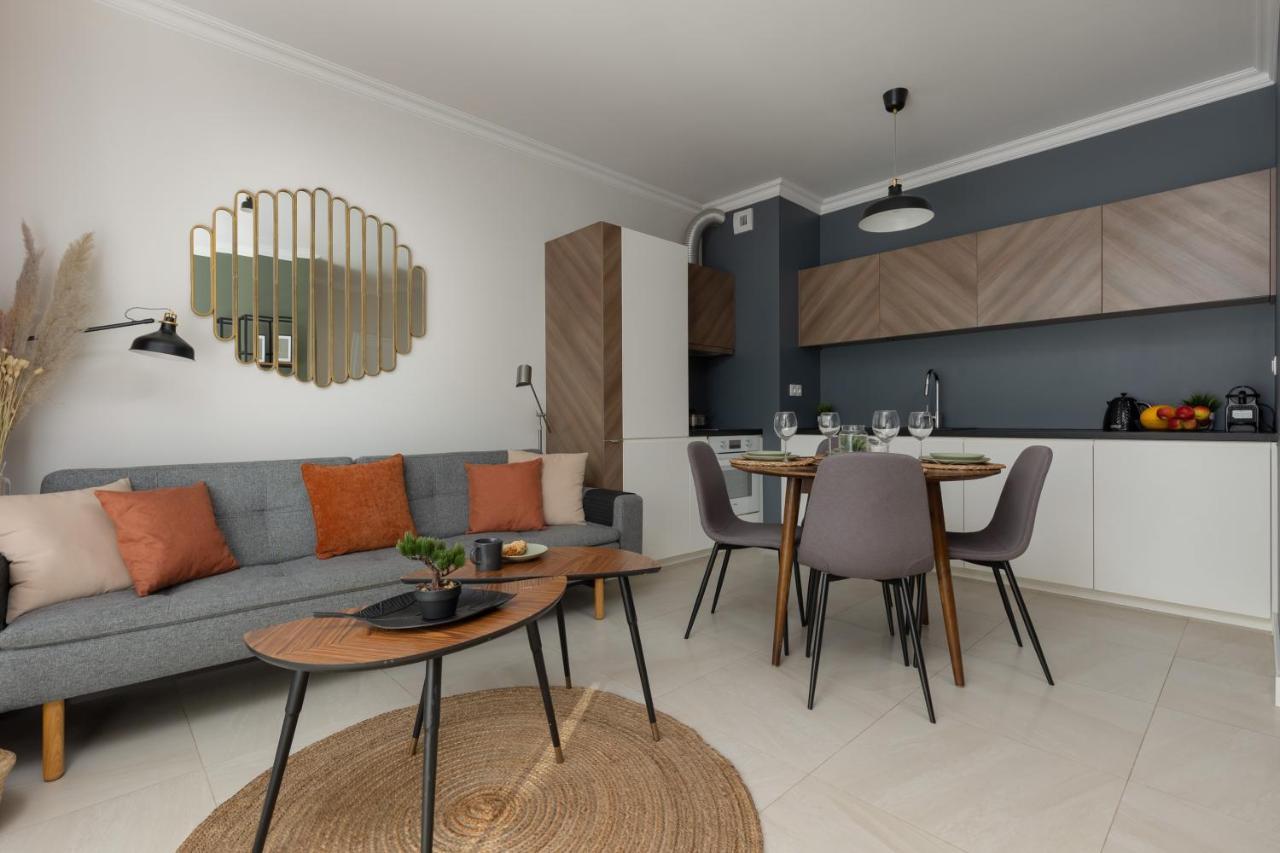 ורשה Lakeview Apartment Kapelanow Armii Krajowej By Noclegi Renters מראה חיצוני תמונה