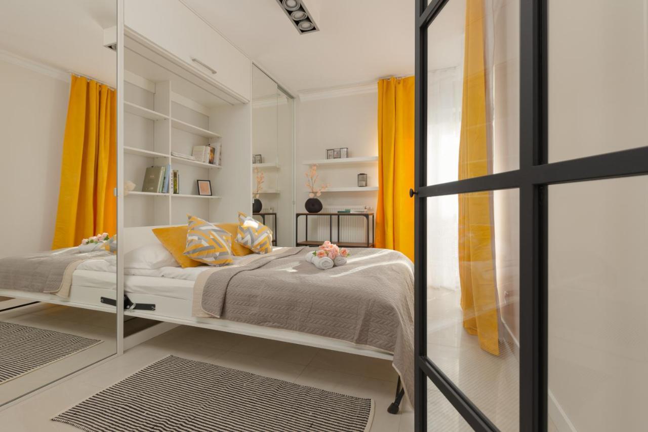 ורשה Lakeview Apartment Kapelanow Armii Krajowej By Noclegi Renters מראה חיצוני תמונה